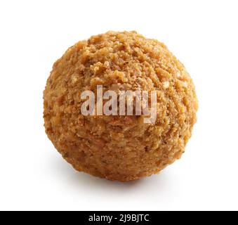 boule de falafel frite isolée sur fond blanc Banque D'Images