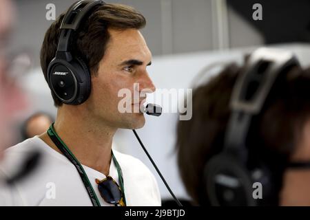 FEDERER Roger, joueur de tennis, invité par Mercedes AMG F1 Team, portrait, pendant la Formule 1 Pirelli Grand Premio de Espana 2022, 6th ronde du Championnat du monde de Formule 1 2022 de la FIA, sur le circuit de Barcelone-Catalunya, du 20 au 22 mai 2022 à Montmelo, Espagne - photo: DPPI/DPPI/LiveMedia Banque D'Images