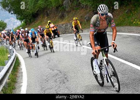 Foto Fabio Ferrari/Lapresse 22 Maggio 2022 Italia sport ciclismo Giro d'Italia 2022 - edizione 105 - taya 15 - Da Rivarolo Canavese a Cogne Nella foto: VAN DER POEL Mathieu (ALPECIN-FENIX) photo Fabio Ferrari/Lapresse 22 mai 2022 Italie sport Cyclisme Giro d'Italia 2022 - 105th Edition - étape 15 - de Rivarolo Canavese à Cogne dans le pic: VAN DER POEL Mathieu (ALPECIN-FENIX)/ PRESSINPHOTO Banque D'Images