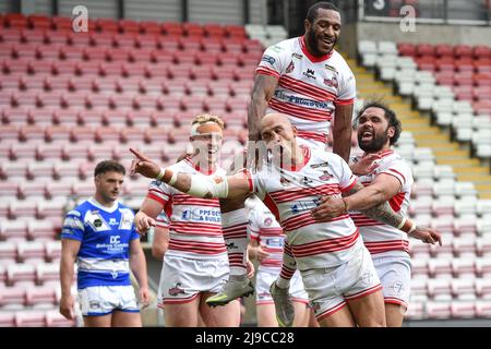 Leigh, Angleterre - 22nd mai 2022 - Blake Ferguson des Centurion de Leigh célèbre son quatrième essai. Rugby League Betfred Championship Leigh Centurions vs Workington Town au Leigh Sports Village Stadium, Leigh, Royaume-Uni Dean Williams Banque D'Images