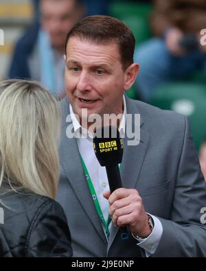 Ian Baraclough, directeur international du football masculin pour l'Irlande du Nord, à Windsor Park Belfast, lors de la finale de la coupe d'Irlande 2022. Banque D'Images