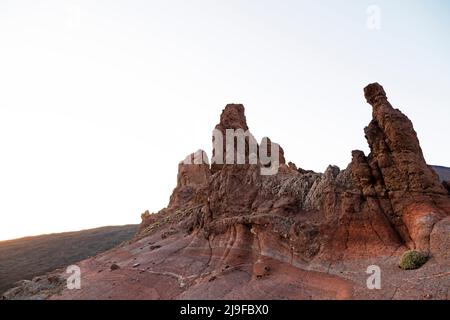 La formation rocheuse de Las Rochas dans le parc national de Teide à Ténérife, en Espagne. Banque D'Images