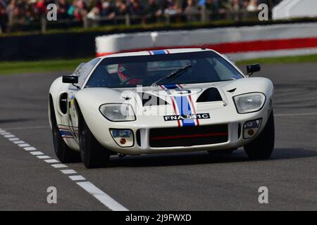 Michael Birch, Ford GT40, Surtees Trophée une course monopilote de vingt-cinq minutes pour des prototypes sportifs illimités qui ont été présentés dans les courses entre 1960 A. Banque D'Images