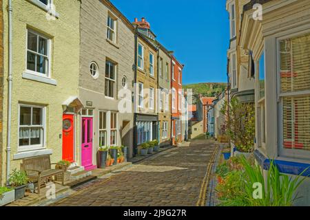 Ancienne maison sur High Street à Staithes dans le North Yorkshire, Angleterre. Banque D'Images