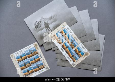 Édition limitée de timbres-poste et d'enveloppes 'navire de guerre russe... fait'. Se consacre à la guerre de l'Ukraine contre la Russie. Agression russe 2022. UKR Banque D'Images