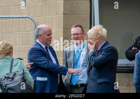 Boris Johnson visite Newtown Mid Wales pour la conférence du parti conservateur gallois. Banque D'Images