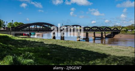 Pont de Dee, Galloway est sur la rivière Dee, Galloway. Il se trouve sur la A75 juste à l'ouest de Castle Douglas, et au nord-est de Kirkcudbright. Banque D'Images