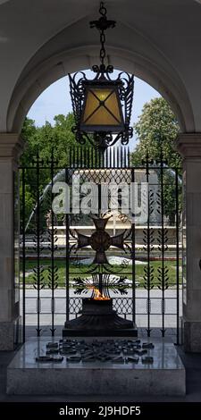 VARSOVIE, POLOGNE - 17 MAI 2022 : vue de la tombe du soldat inconnu Banque D'Images