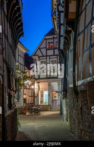 La vieille ville de Hattingen, maisons à colombages, rue au-dessous de la place de l'église, NRW, Allemagne, Banque D'Images