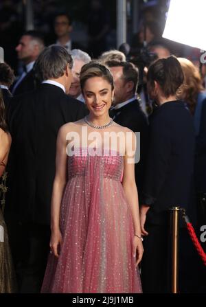 Cannes, France. 23rd mai 2022. Denise Capezza arrive sur le tapis rouge pour la projection du gala des crimes du futur pour le Festival de Cannes 75th à Cannes, France. Credit: Doreen Kennedy/Alamy Live News. Banque D'Images
