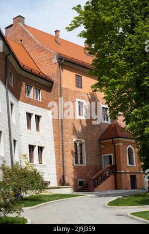 Une section du château de Wawel. Château royal de Wawel, Cracovie, Pologne. Banque D'Images