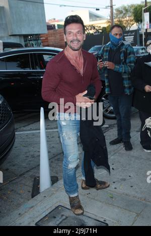 Célébrités dont Nicky Whelan et Frank Grillo vues à l'extérieur au restaurant Craig à Los Angeles, Californie avec: Frank Grillo où: Los Angeles, Californie, États-Unis quand: 28 mai 2021 crédit: Guillermo Proano/WENN Banque D'Images