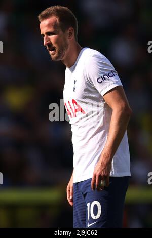 Carrow Road, Norwich, Norforlk, Royaume-Uni. 22nd mai 2022. Premier League football, Norwich contre Tottenham; Harry Kane de Tottenham Hotspur crédit: Action plus Sports/Alay Live News Banque D'Images