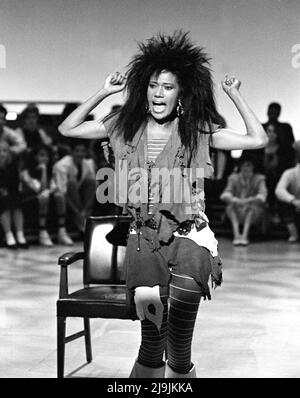 Bonnie Pointer se produit sur American Bandstand, 1985 crédit: Ron Wolfson / Mediapench Banque D'Images