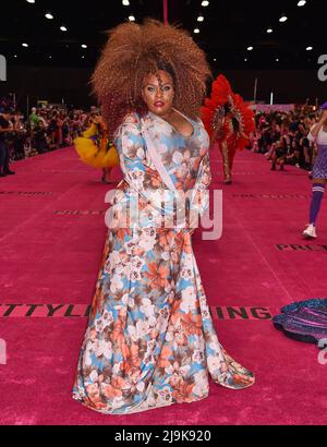 Mystique Summers lors de la Rupaul DragCon 2022, jour 1, qui s'est tenue au Centre DES congrès DE LA à Los Angeles, Californie, le vendredi 13 mai 2022. Photo de J Banque D'Images