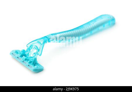 Rasoir en plastique turquoise isolé sur blanc Banque D'Images