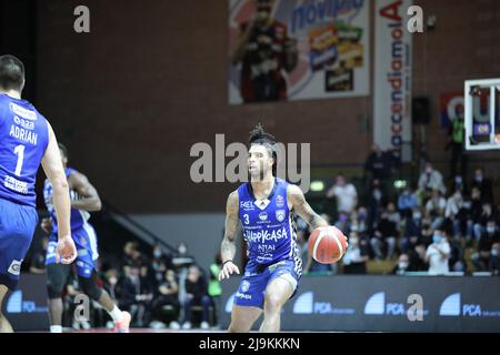 Nick Perkins (# 3 Brindisi) pendant Derthona basket vs Happy Casa Brindisi championnat schip série A1 2021-2022 LBA Banque D'Images