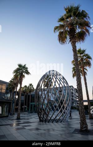 Iew d'une belle structure au City Walk, un quartier inspiré du design au coeur de Dubaï. Banque D'Images