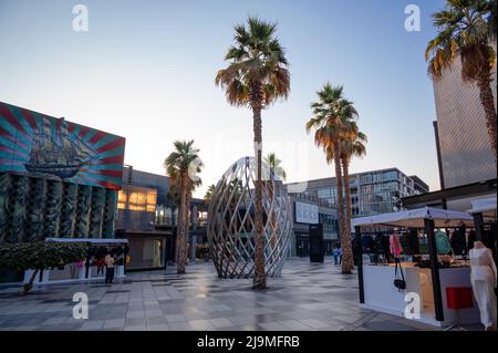 Iew d'une belle structure au City Walk, un quartier inspiré du design au coeur de Dubaï. Banque D'Images