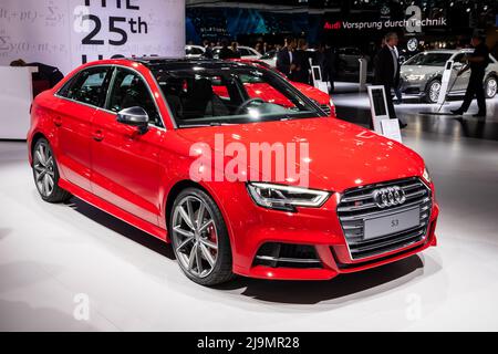 Audi S3 au salon de l'automobile IAA de Francfort. Allemagne - 12 septembre 2017. Banque D'Images
