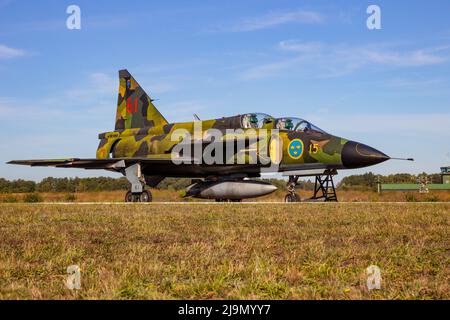 Ancien avion de chasse 37 Viggen de la Force aérienne suédoise Saab à la base aérienne Kleine-Brogel. Belgique - 14 septembre 2019. Banque D'Images