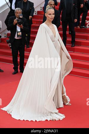 Cannes, France. 24th mai 2022. 24th mai 2022. Cannes, France. Natasha Poly participe à la première innocente, dans le cadre du Festival de Cannes 75th, Palais de Festival, Cannes. Crédit : Doug Peters/Alamy Live News Banque D'Images