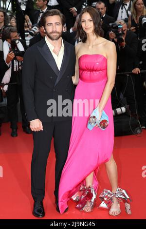 25 mai 2022, Cannes, Côte d'Azur, France: L'acteur JAKE GYLLENHAAL et sa petite amie modèle JEANNE CADIEU assistent à la cérémonie d'anniversaire 75th lors du Festival annuel du film de Cannes 75th (Credit image: © Mickael Chavet/ZUMA Press Wire) Banque D'Images