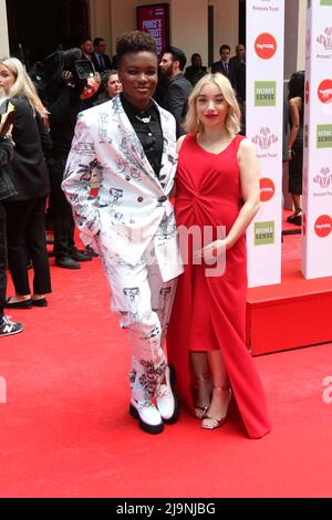 Nicola Adams et Ella Baig, The Princes Trust et TK Maxx & HomeSense Awards, Theatre Royal Drury Lane, Londres, Royaume-Uni, 24 mai 2022, photo de Richard Gol Banque D'Images