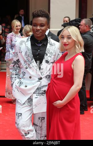 Nicola Adams et Ella Baig, The Princes Trust et TK Maxx & HomeSense Awards, Theatre Royal Drury Lane, Londres, Royaume-Uni, 24 mai 2022, photo de Richard Gol Banque D'Images