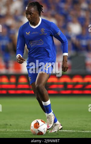 Séville, Espagne, le 18th mai 2022. Joe Aribo des Rangers lors du match de l'UEFA Europa League au stade Ramon Sanchez-Pizjuan, à Séville. Le crédit photo devrait se lire: Jonathan Moscrop / Sportimage Banque D'Images