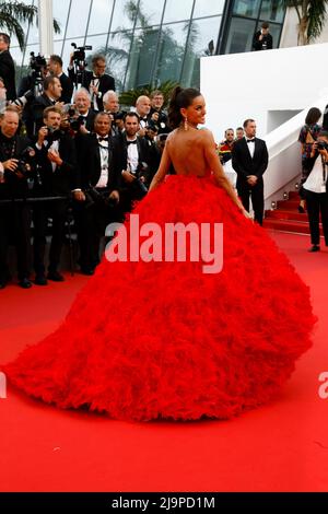 Cannes, Frankreich. 24th mai 2022. Izabel Goulart assiste à la projection anniversaire de 'l'innocent' lors du Festival annuel du film de Cannes 75th au Palais des Festivals de Cannes, France, le 24 mai 2022. Credit: dpa/Alay Live News Banque D'Images