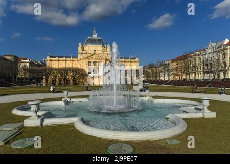 Zagreb : place du roi Tomalav (Trg de Kralja Tomava) et pavillon d'art. Croatie Banque D'Images