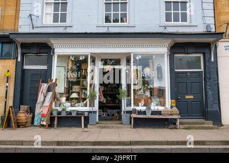 Boutique en Chipping Norton. Cotswolds, Oxfordshire, Angleterre Banque D'Images