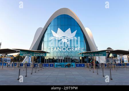 Valence, Espagne - 05 07 2022: L'océanographie (l'Océanografic) à la Cité des Arts et des Sciences de Valence. Banque D'Images