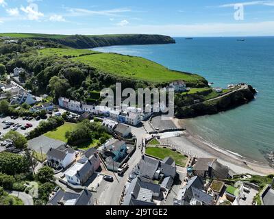 05/05/22 vue aérienne de Little Haven à Pembrokeshire, pays de Galles, Royaume-Uni Banque D'Images