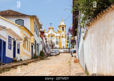 Eglise mère de Santo Antonio de la ville de Tiradentes à Minas Gerais, Brésil - 22 janvier 2018 : Voir Eglise mère de Santo Antonio de la ville de Tiradentes Banque D'Images