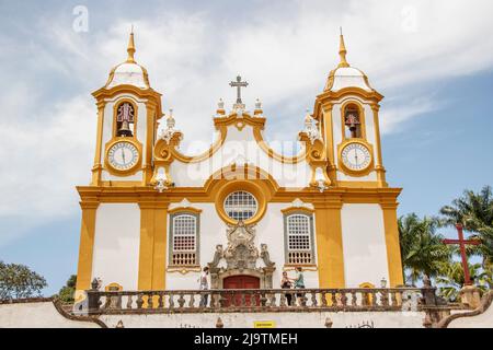 Eglise mère de Santo Antonio de la ville de Tiradentes à Minas Gerais, Brésil - 22 janvier 2018 : Voir Eglise mère de Santo Antonio de la ville de Tiradentes Banque D'Images