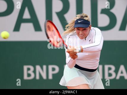 Paris, France. 25th mai 2022. Donna Vekic de Croatie joue contre US Amanda Anisimo lors de leur match de tennis Open à Roland Garros près de Paris, France, le mercredi 25 mai 2022. Anisimova a gagné 6-4, 6-1. Photo de Maya Vidon-White/UPI crédit: UPI/Alay Live News Banque D'Images