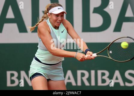 Paris, France. 25th mai 2022. US Amanda Anisimova joue contre Donna Vekic de Croatie lors de leur match de tennis Open à Roland Garros près de Paris, France, le mercredi 25 mai 2022. Anisimova a gagné 6-4, 6-1. Photo de Maya Vidon-White/UPI crédit: UPI/Alay Live News Banque D'Images