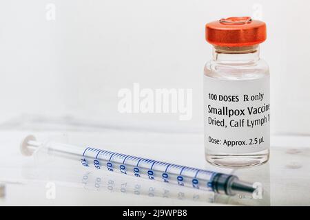 Bouteille de vaccin contre la variole pour la protection contre la varicelle (rendu artistique) Banque D'Images