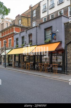 Extérieur du pub Seven Stars sur Carey Street. Londres, Angleterre, Royaume-Uni. Banque D'Images