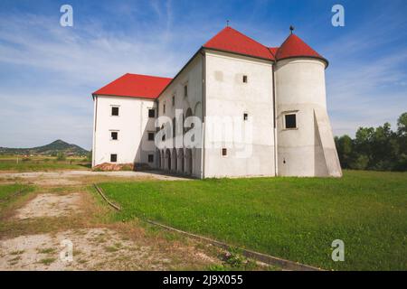 Ancien château de Bela à Zagorje, Croatie. Banque D'Images