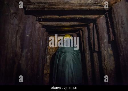 Intérieur de la mine ancienne dans la ville de Banska Stiavnica en Slovaquie Banque D'Images