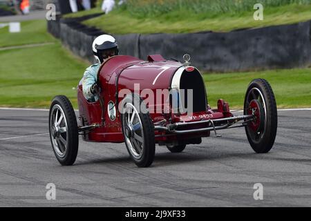 Robert Newall, Bugatti Type 35, Varzi Trophy, un événement de vingt-cinq minutes pour les pilotes de voitures de course historiques qui auraient couru de 1928 à 193 Banque D'Images