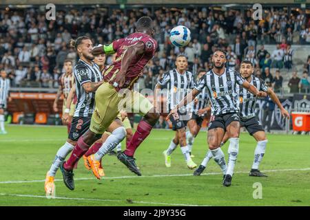 25 mai 2022, Belo Horizonte, Minas Gerais, Brasil: (INT) l'Open Air de Vibra se tient au Jockey Club de Sao Paulo. 25 mai 2022, Sao Paulo, Brésil : l'écran montre un film au Jockey‚ Club, à Sao Paulo, le plus grand cinéma en plein air du monde, qui mêle projections de films en plein air, spectacles inédits et gastronomie, mercredi (25).‚ L'édition est encore plus spéciale, car elle célèbre 20 ans de l'un des événements les plus appréciés et les plus disputés du pays. La grande séance d'ouverture de l'événement, avec la projection du‚-Doctor Estranho no Multiverso da Banque D'Images