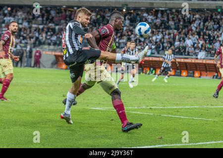 25 mai 2022, Belo Horizonte, Minas Gerais, Brasil: (INT) l'Open Air de Vibra se tient au Jockey Club de Sao Paulo. 25 mai 2022, Sao Paulo, Brésil : l'écran montre un film au Jockey‚ Club, à Sao Paulo, le plus grand cinéma en plein air du monde, qui mêle projections de films en plein air, spectacles inédits et gastronomie, mercredi (25).‚ L'édition est encore plus spéciale, car elle célèbre 20 ans de l'un des événements les plus appréciés et les plus disputés du pays. La grande séance d'ouverture de l'événement, avec la projection du‚-Doctor Estranho no Multiverso da Banque D'Images