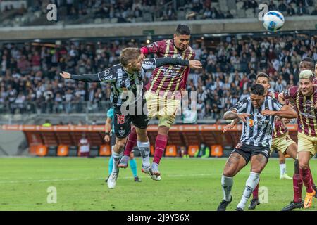 25 mai 2022, Belo Horizonte, Minas Gerais, Brasil: (INT) l'Open Air de Vibra se tient au Jockey Club de Sao Paulo. 25 mai 2022, Sao Paulo, Brésil : l'écran montre un film au Jockey‚ Club, à Sao Paulo, le plus grand cinéma en plein air du monde, qui mêle projections de films en plein air, spectacles inédits et gastronomie, mercredi (25).‚ L'édition est encore plus spéciale, car elle célèbre 20 ans de l'un des événements les plus appréciés et les plus disputés du pays. La grande séance d'ouverture de l'événement, avec la projection du‚-Doctor Estranho no Multiverso da Banque D'Images