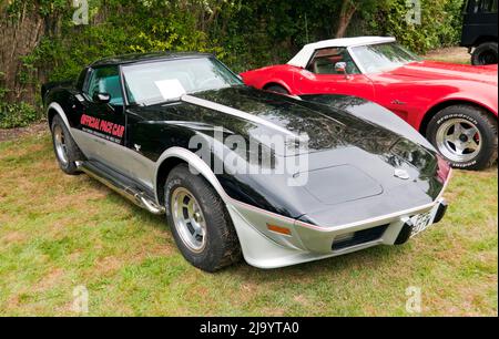 Vue des trois quarts avant d'une Corvette 1978, édition spéciale, noire, de Chevrolet, exposée au Wickhambreaux Classic car Show, 2022 Banque D'Images