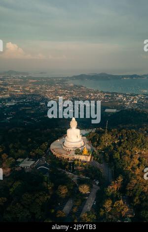 Le Grand Bouddha à Phuket, en Thaïlande Banque D'Images