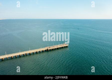 Vue imprenable sur la jetée de forte Dei Marmi à Versilia Banque D'Images